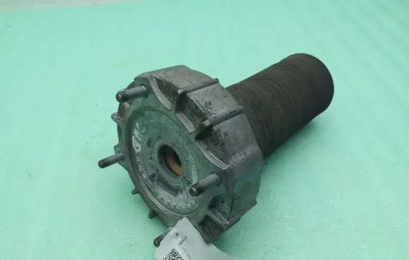 Audi Q7 4L Rear coil spring rubber mount 7L0411189