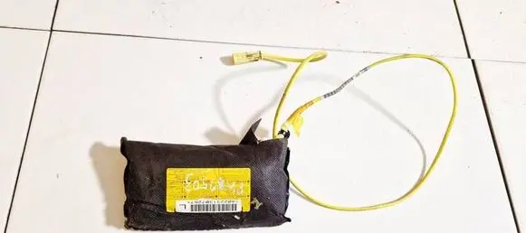 Peugeot 4007 Seat airbag ga33200781