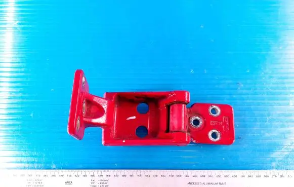 Volkswagen Crafter Rear door lower hinge A9067400737