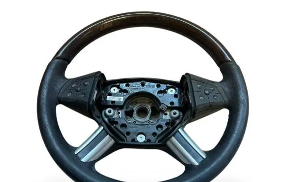Mercedes-Benz ML W164 Steering wheel A1648200511 A1648208010 A1648200210