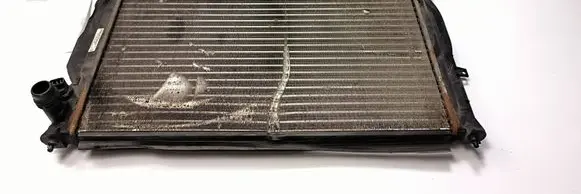 Volkswagen PASSAT B4 Coolant radiator 8D0121251AC