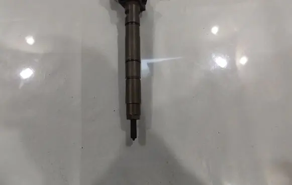Audi A6 S6 C6 4F Fuel injector 059130277AC