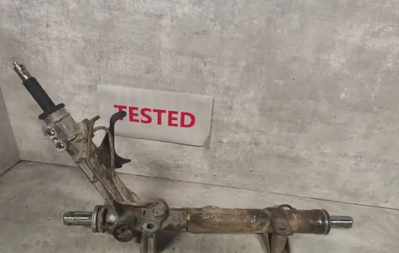 Opel Vivaro Steering rack F800001015