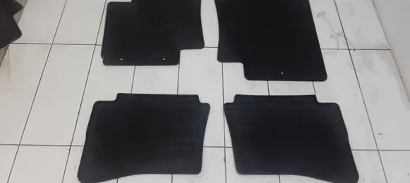 Hyundai i20 (PB PBT) Car floor mat set 