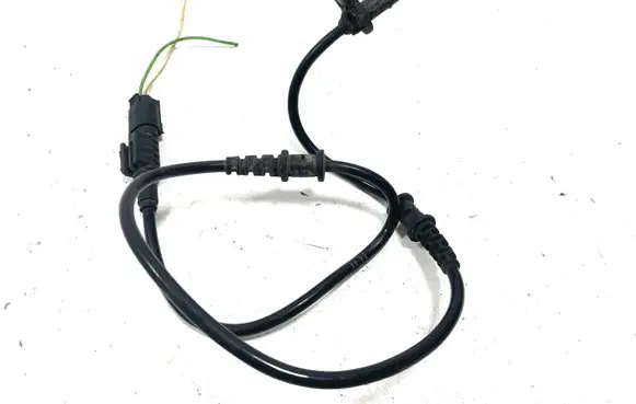 Mercedes-Benz E W211 ABS brake wheel speed sensor A2115402317