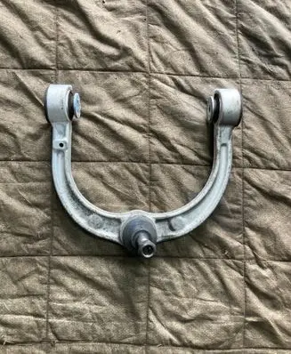 Mercedes-Benz R W251 Front upper control arm/wishbone 