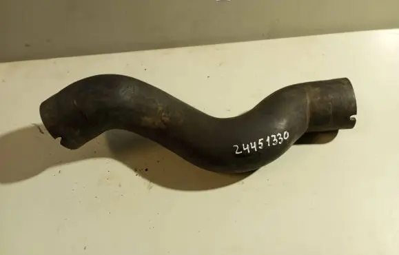 Opel Zafira A Intercooler hose/pipe 24451330
