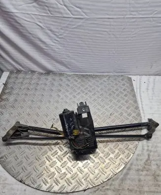 Audi A6 S6 C5 4B Front wiper linkage and motor 4A1955332