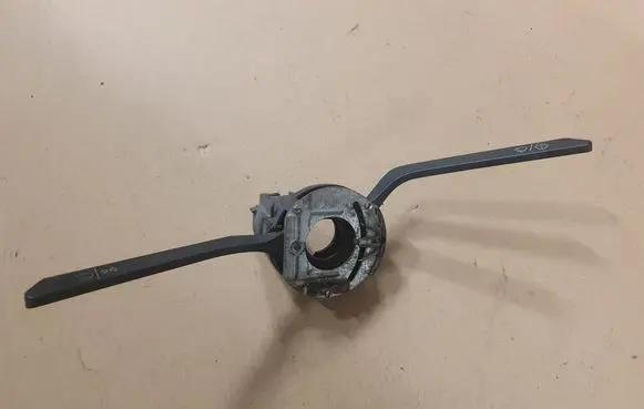 Volkswagen Golf I Indicator stalk 171953503S