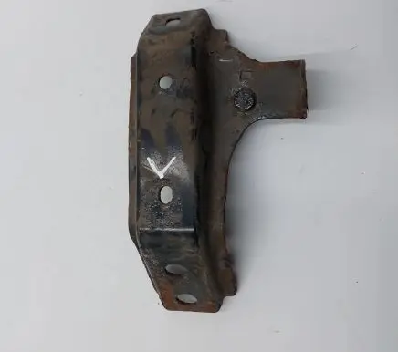 Nissan Leaf II (ZE1) Hybrid/electric vehicle battery bracket 