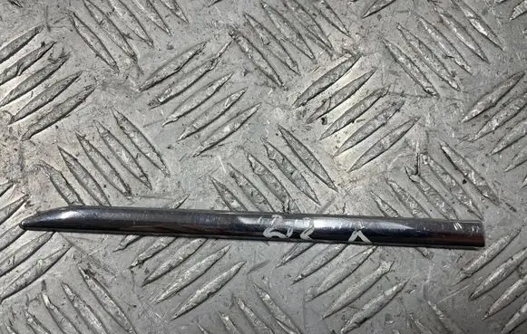 Mercedes-Benz E W212 Fender trim (molding)