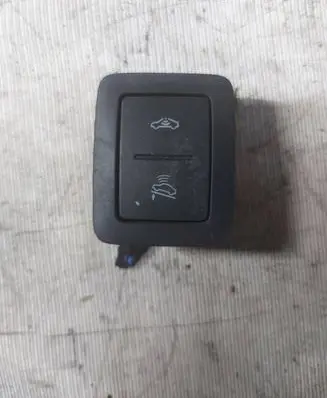 Volkswagen Touran I Alarm switch 053143574