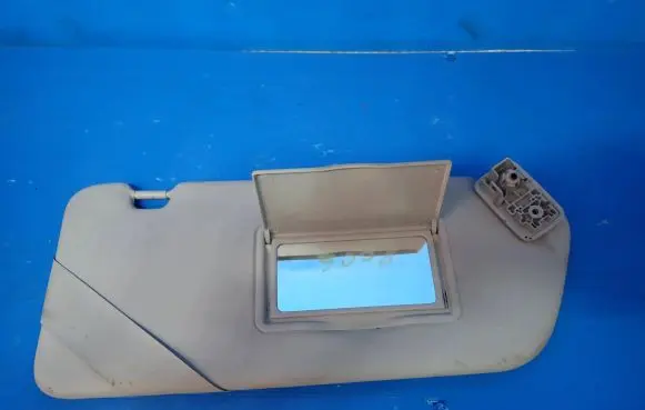 Peugeot 5008 Sun visor