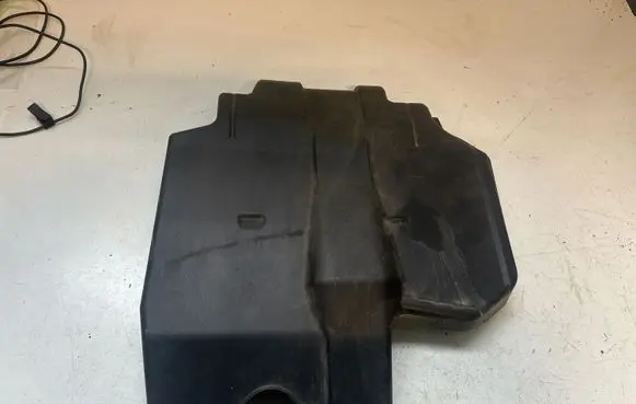 Opel Insignia A Engine cover (trim)