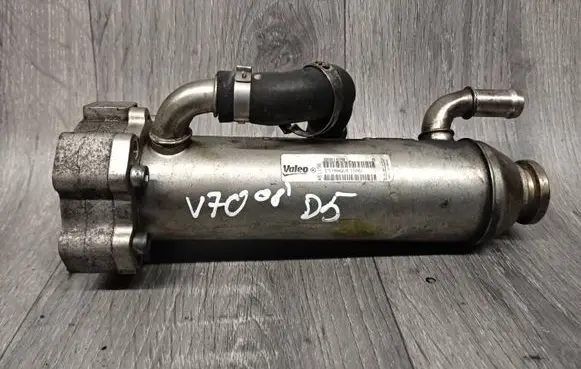 Volvo V70 EGR valve cooler 880182B