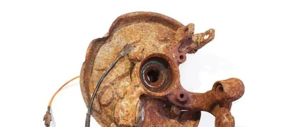 Rear wheel hub