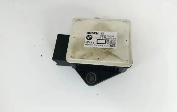 BMW 5 E60 E61 ESP acceleration yaw rate sensor 0265005681 34526774602-02