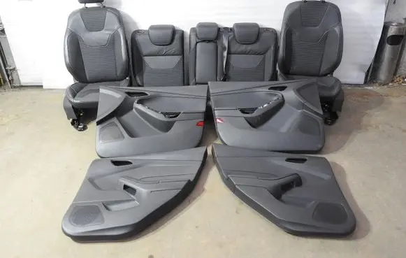 Ford Focus Seat set 2013274 2323084
