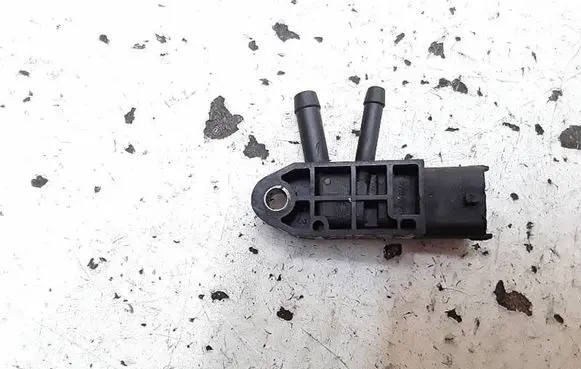 Renault Megane III Exhaust gas pressure sensor 227702184R 0281006252