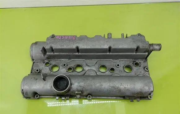 Opel Astra G Rocker cam cover 9180766