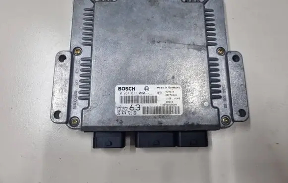Peugeot 406 Engine control unit/module 9647472180 31614737 81614737