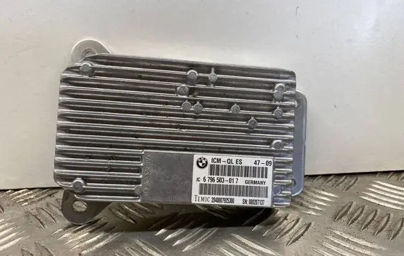 BMW 5 GT F07 Suspension control unit/module 6796503