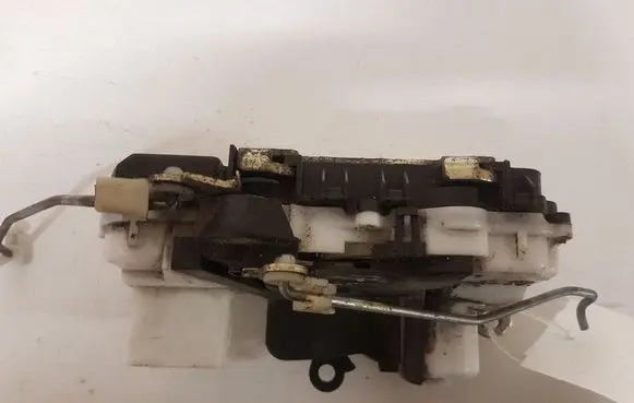 Citroen C5 Front door lock