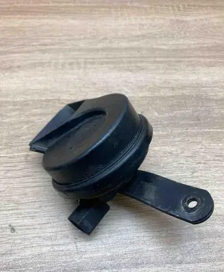 Audi A8 S8 D3 4E Horn signal 4E0951223B A28657625