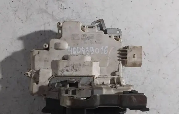 Audi A7 S7 4G Rear door lock 4G0839016