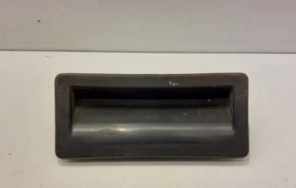 Volkswagen PASSAT B6 Tailgate/trunk/boot exterior handle 5N0827566