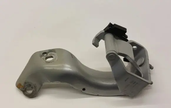 Audi A6 S6 C6 4F Tailgate/trunk/boot hinge 4F9827300D 4F9827916