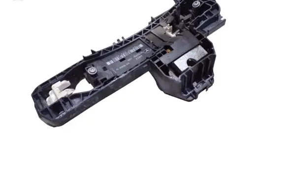 Mercedes-Benz CLK A208 C208 Rear door exterior handle/bracket A2047602134