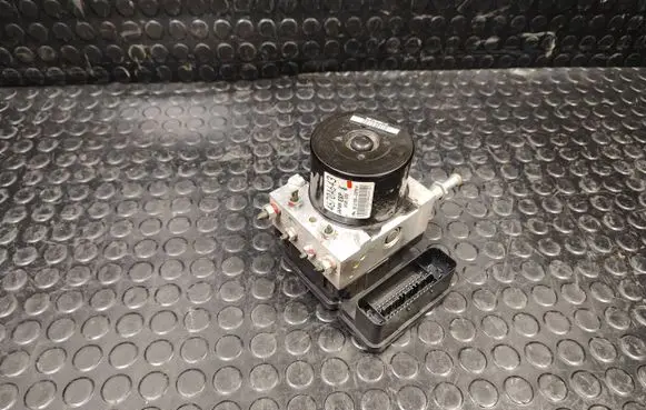 Peugeot 4008 ABS Pump 4670A643 06210962983 06261338351