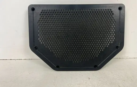 BMW 1 E81 E87 Subwoofer grill/trim 6925328