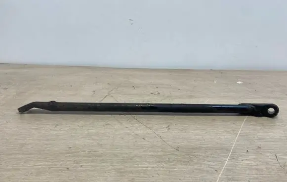Jaguar XK8 - XKR Sway bar bush bracket, rear 