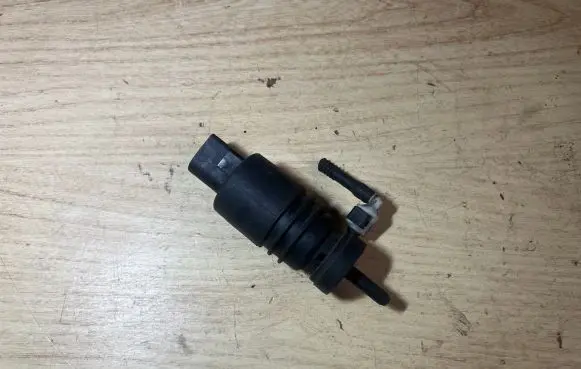 Audi A4 S4 B6 8E 8H Windscreen/windshield washer pump 1T0955651
