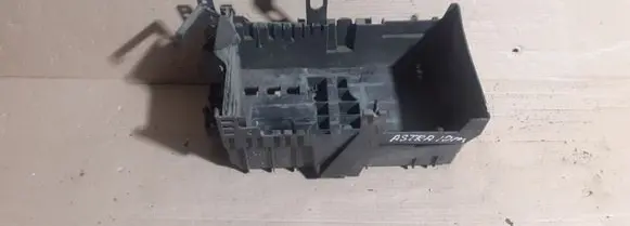 Opel Astra J Battery tray 13308434 13346249