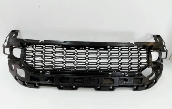 Dacia Duster III Front bumper lower grill 620263520R