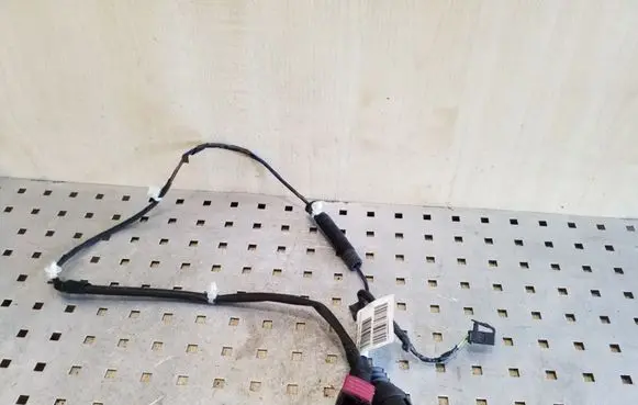 Opel Meriva A Front door wiring loom 13130896