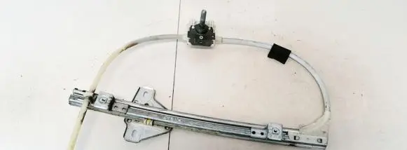 Renault Megane I Front door window regulator with motor 