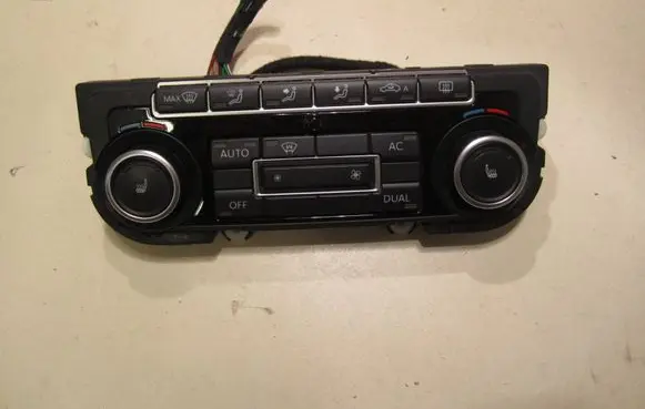 Volkswagen PASSAT B7 Climate control unit 5K0907044FB 5HB00974665 SW1112