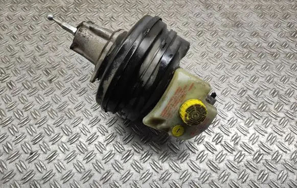 Volkswagen Phaeton Brake booster 3D0612105F