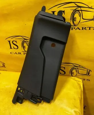 Ford Bronco (C) pillar trim M2DB-S31148-AD M2DBS31148AD