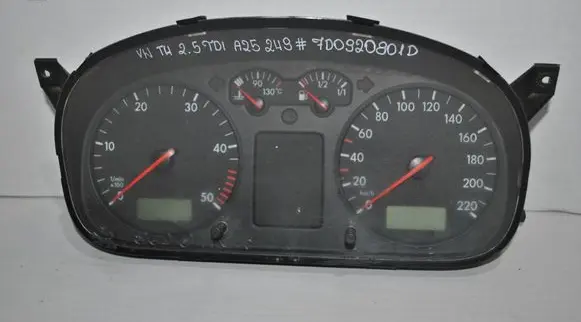 Speedometer (instrument cluster)