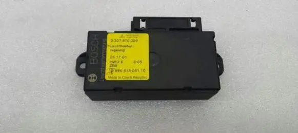Porsche 911 996 Light module LCM 99661805110