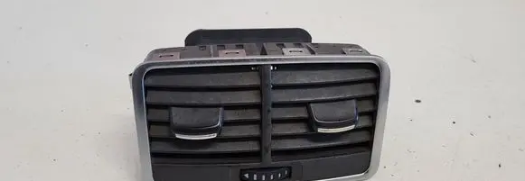 Audi A6 S6 C6 4F Rear air vent grill 4F0819203B