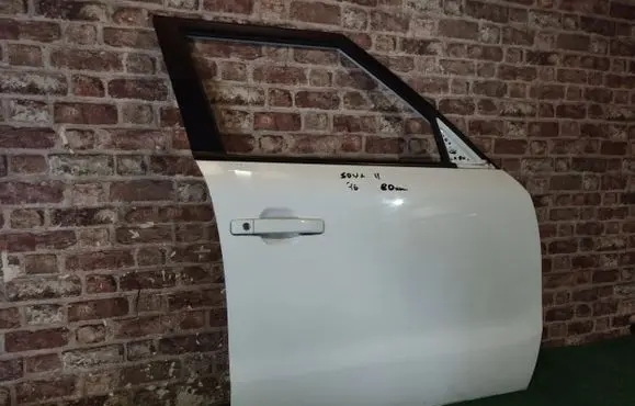 KIA Soul Front door