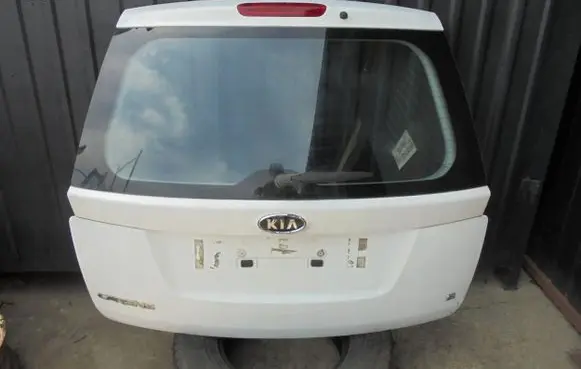 KIA Carens II Tailgate/trunk/boot lid KAA2948