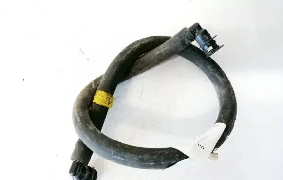 Volkswagen PASSAT B6 Engine coolant pipe/hose 1300712041