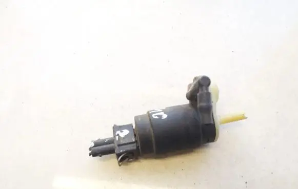 Opel Meriva A Windscreen/windshield washer pump 24439254